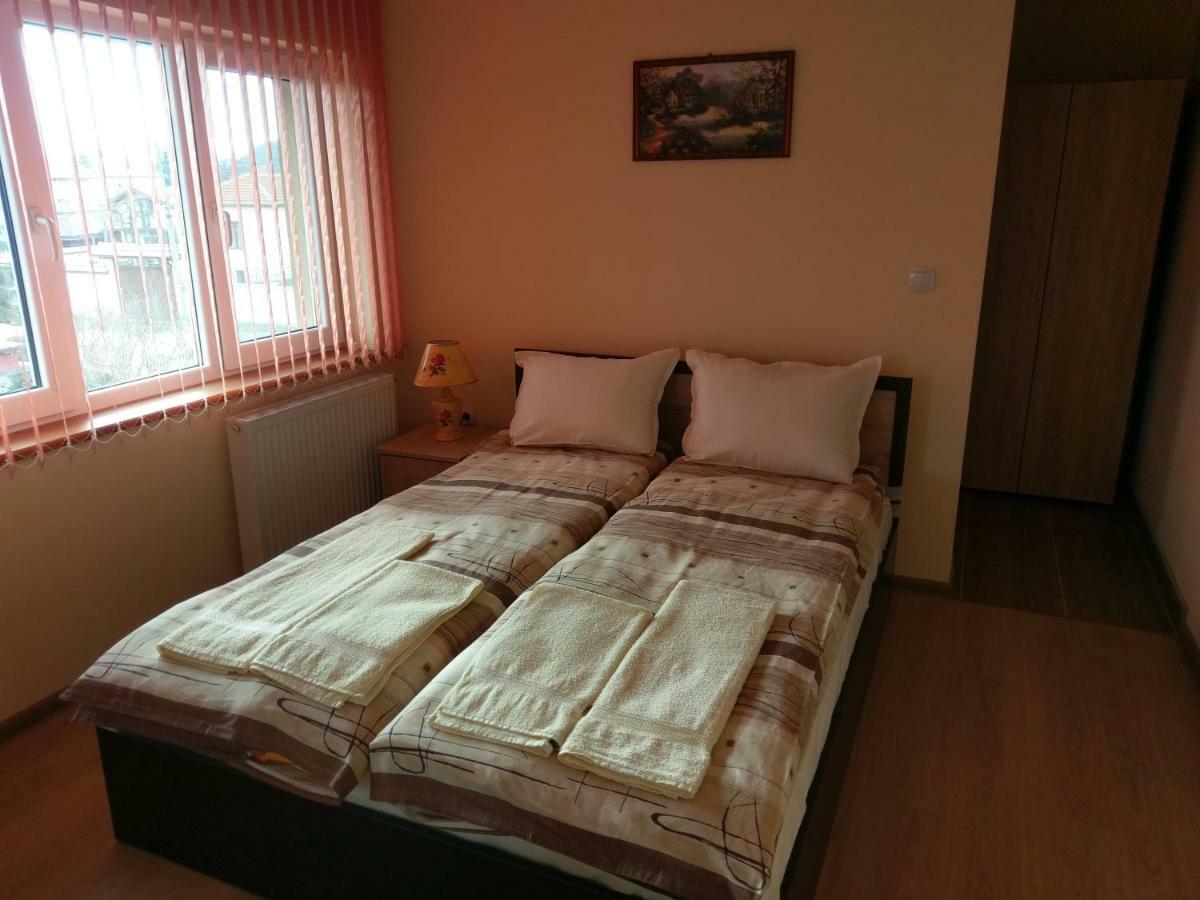 Стаи За Гости Елени Shiroki Dol Εξωτερικό φωτογραφία
